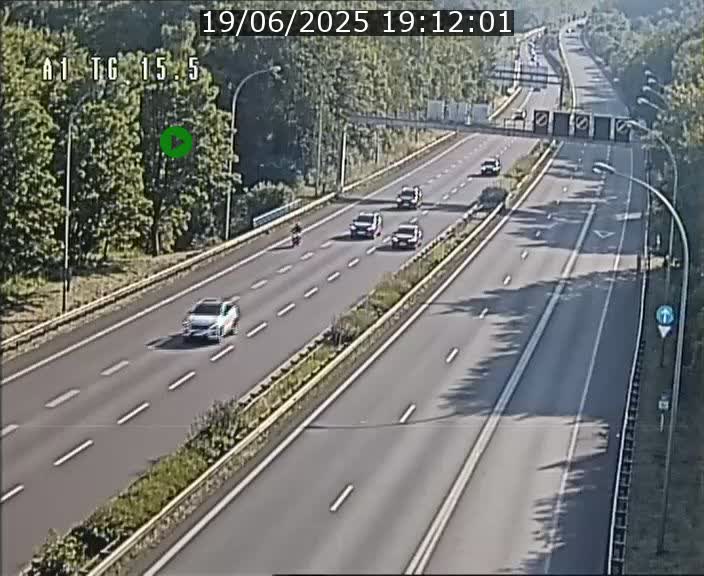 Traffic live webcam Luxembourg Munsbach - A1 direction Luxembourg - BK 15.5