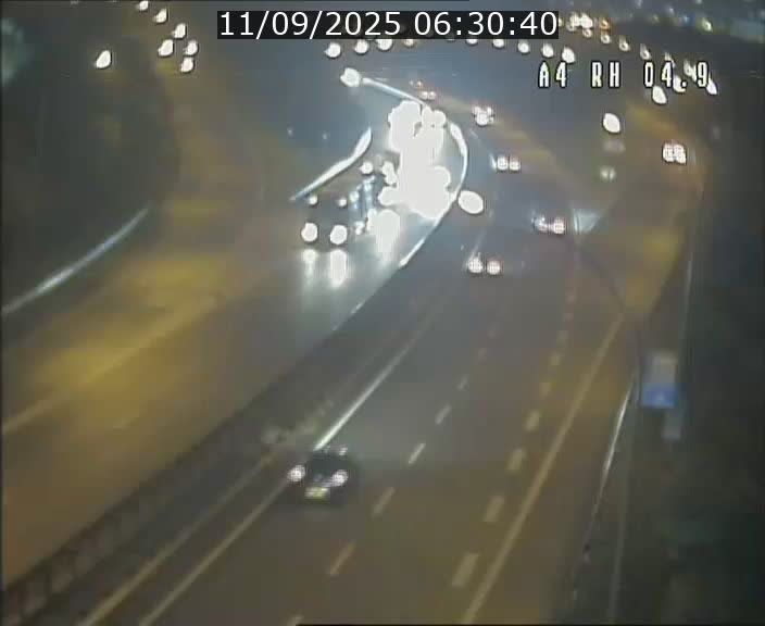 Traffic live webcam Luxembourg Leudelange - A4 - BK 4.9 - direction Luxembourg