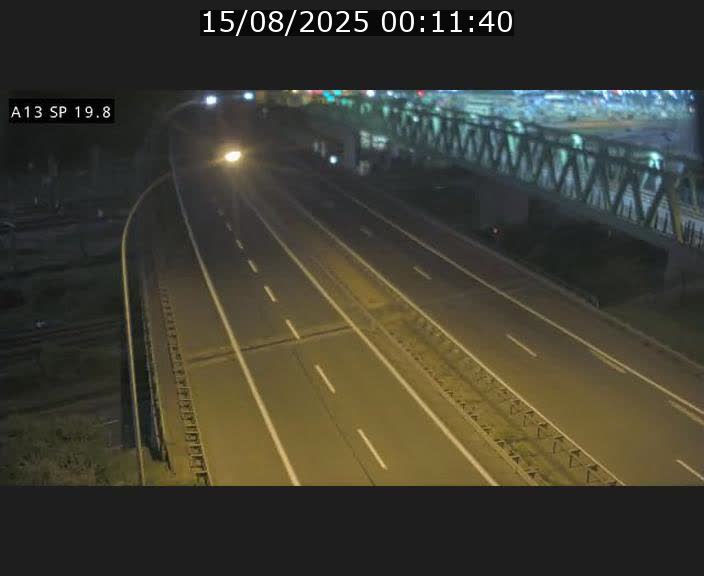 Traffic live webcam Luxembourg Croix de Bettembourg - A13 direction Esch-sur-Alzette - BK 19.8