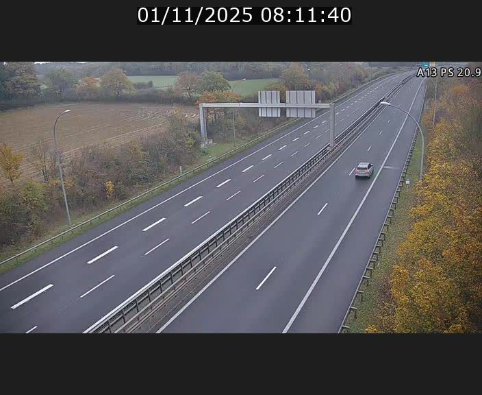 Traffic live webcam Luxembourg Croix de Bettembourg, rond-point d'Hellange - A13 direction Allemagne - BK 20.9