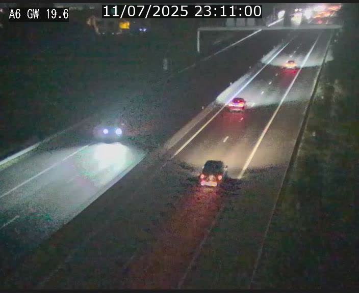 Traffic live webcam Luxembourg - Steinfort - A6 - BK 19.6 - direction Belgique