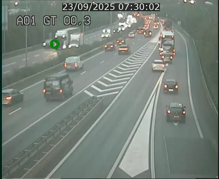 Traffic live webcam Luxembourg Croix de Gasperich - A1 direction Kirchberg - BK 0.3
