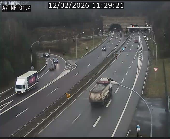 Caméra autoroute Luxembourg A7 - Echangeur Waldhaff - direction Tunnel Stafelter