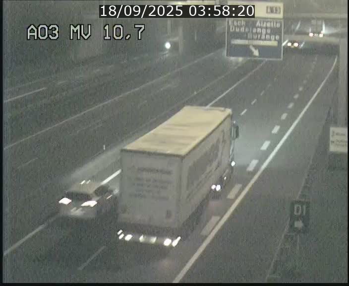 Traffic live webcam Luxembourg Croix de Bettembourg - A3 - BK 10.7 - direction France
