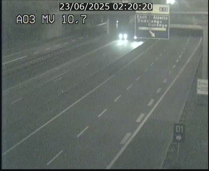 Traffic live webcam Luxembourg Croix de Bettembourg - A3 - BK 10.7 - direction France