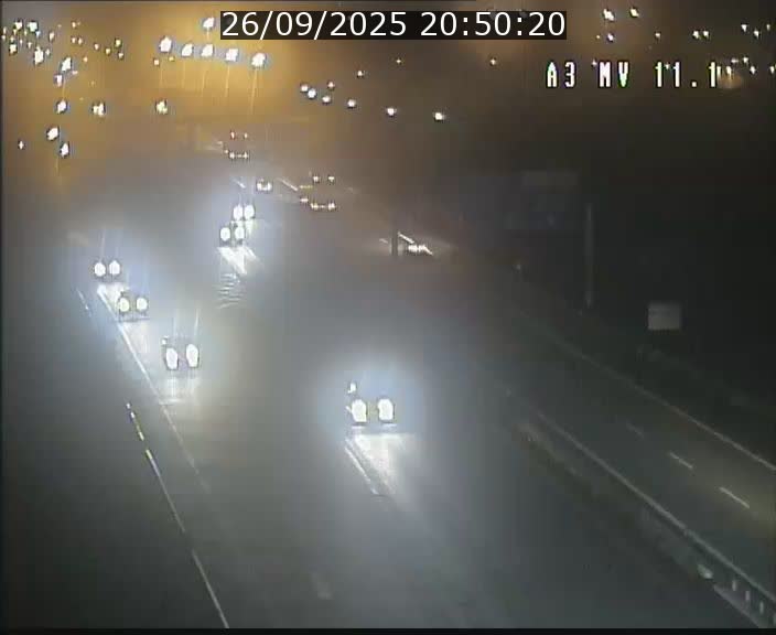 Traffic live webcam Luxembourg Croix de Bettembourg A3 - BK 11.1 - direction Luxembourg-ville