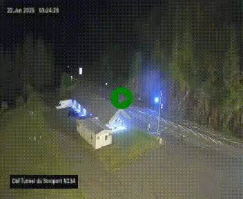 Webcam à l'entrée du tunnel du Somport, côté français, sur la N134, dans les Pyrénées, en direction de l'Espagne, à 1116 mètres d'altitude