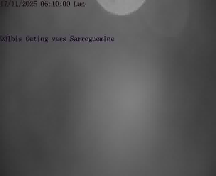 Webcam installée le long de D31bis (France) à Oeting, pointée vers Sarreguemines, utile pour suivre précisément les conditions de trafic.