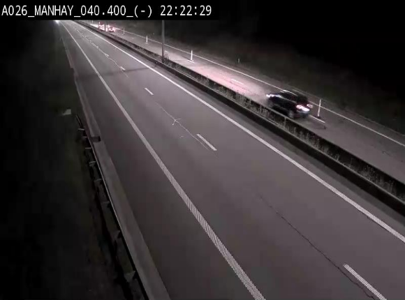 Webcam autoroute A26/E25 à hauteur de Manhay, après la jonction avec la N651 en direction de Liège - BK 40.4