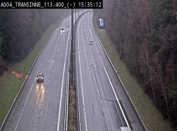 Caméra trafic E411 (A4) - Transinne direction Namur - BK 113.425