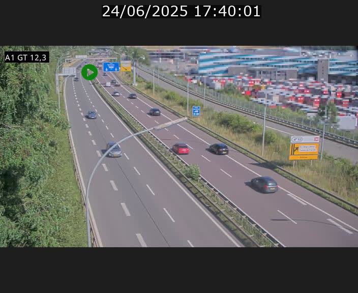 Traffic live webcam Luxembourg Senningerberg - A1 direction Allemagne - BK 12.3