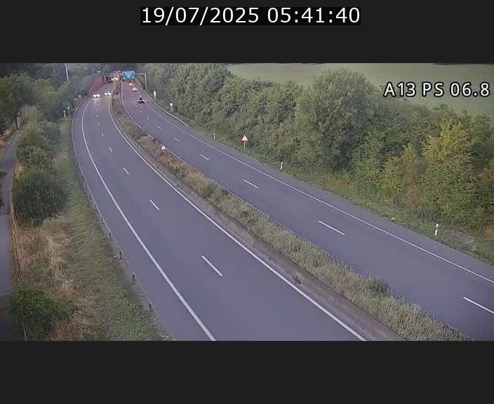 Traffic live webcam Luxembourg Ehlerange - A13 direction Esch-sur-Alzette - BK 6.8
