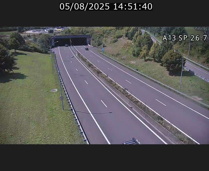 Traffic live webcam Luxembourg Frisange - A13 direction Luxembourg-ville - BK 26.7