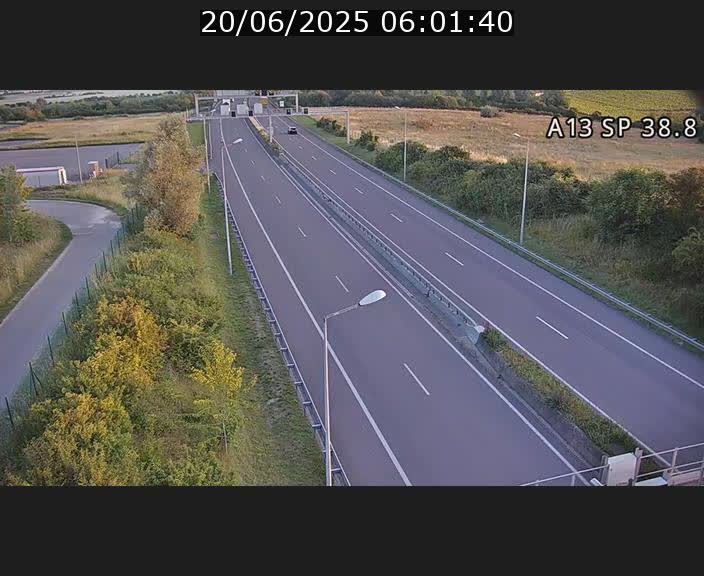 Webcam autoroute A13 à l'entrée ouest du tunnel Markusbierg à Schengen. Vue orientée vers le tunnel et l'Allemagne