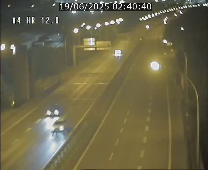 Traffic live webcam Luxembourg Jonction Foetz - A4 - BK 12.0 - direction Esch sur Alzette