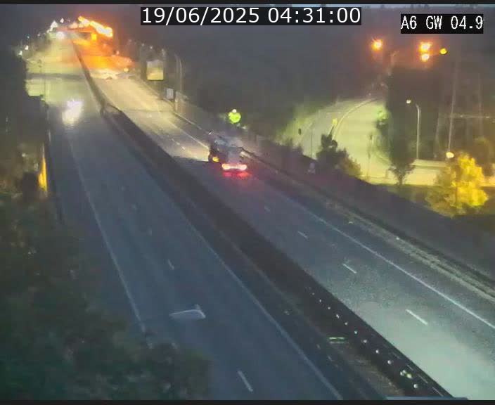 Traffic live webcam Luxembourg Croix de Cessange - A6 - BK 4.9 - direction Belgique