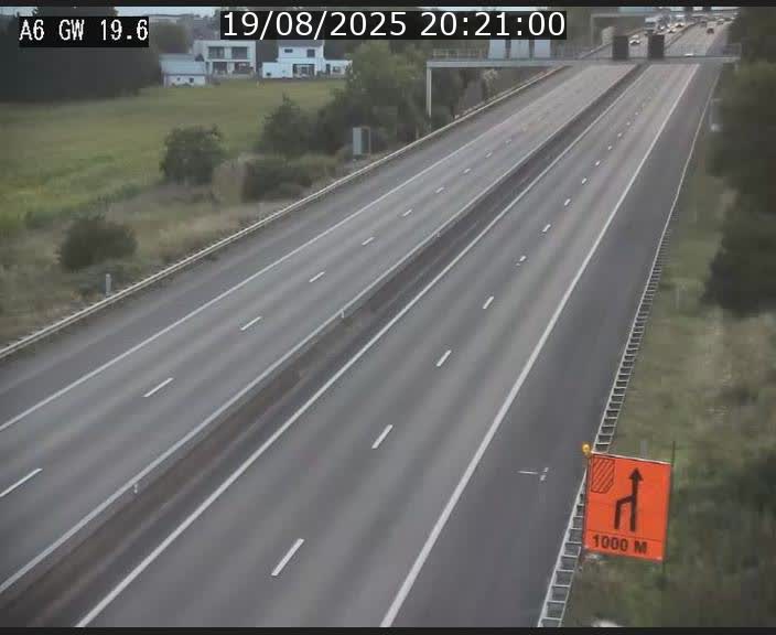 Traffic live webcam Luxembourg - Steinfort - A6 - BK 19.6 - direction Belgique