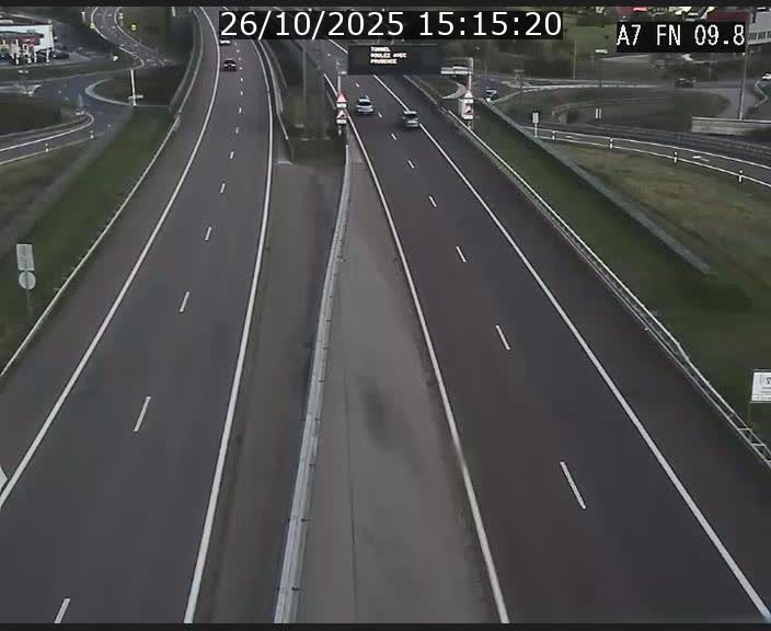 Caméra trafic Luxembourg - A7, Tunnel Gousselerbierg, sortie sud, direction rond-point Lorentzweiler (BK 9.9)