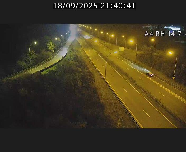 Traffic live webcam Luxembourg Jonction Lankelz - A4 - BK 14.7 - direction Luxembourg