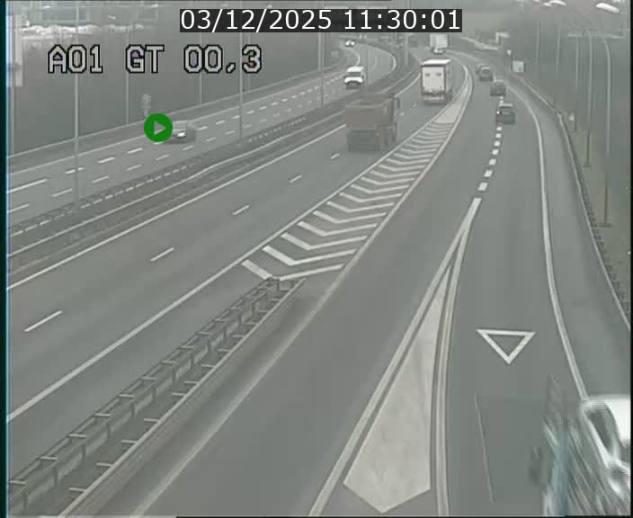 Traffic live webcam Luxembourg Croix de Gasperich - A1 direction Kirchberg - BK 0.3