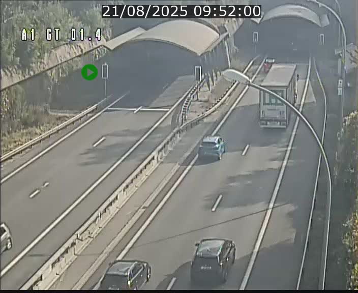Traffic live webcam Luxembourg Hesperange - A1 direction Kirchberg - BK 1.4