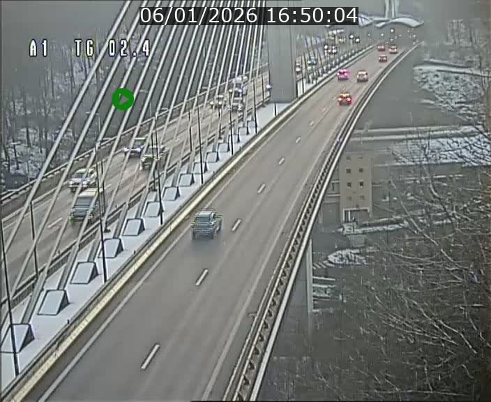 Traffic live webcam Luxembourg Sandweiler - A1 direction Luxembourg-ville - BK 2.4