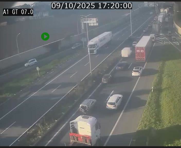 Traffic live webcam Luxembourg Cents - A1 direction Kirchberg - BK 7