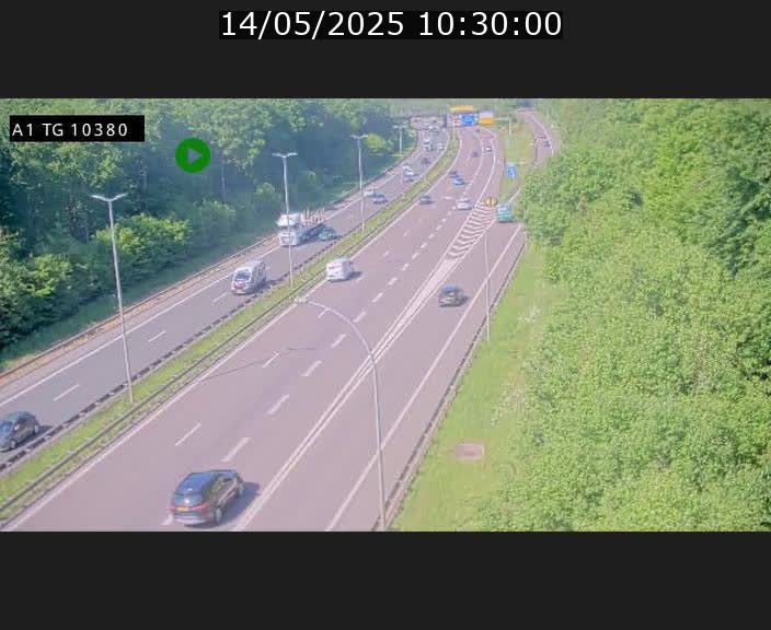 Traffic live webcam Luxembourg Senningerberg - A1 direction Luxembourg Kirchberg - BK 10.3