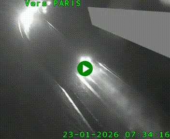 Caméra routière sur l'autoroute A20 à Saint-Pardoux-l'Ortigier, à la jonction avec l'A89. Vue orientée vers Paris