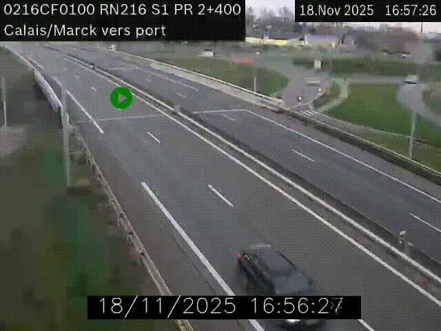 Webcam à Calais sur A216 (N216) en direction du port (harbour) de Calais.