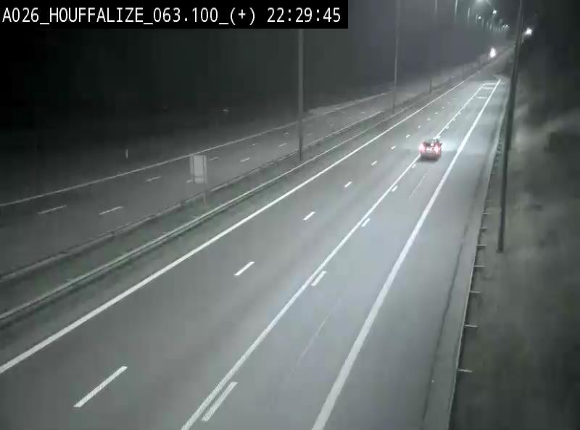 Webcam autoroute des Ardennes (E25/A26) à hauteur d'Houffalize. Vue orientée vers Baraque de Fraiture