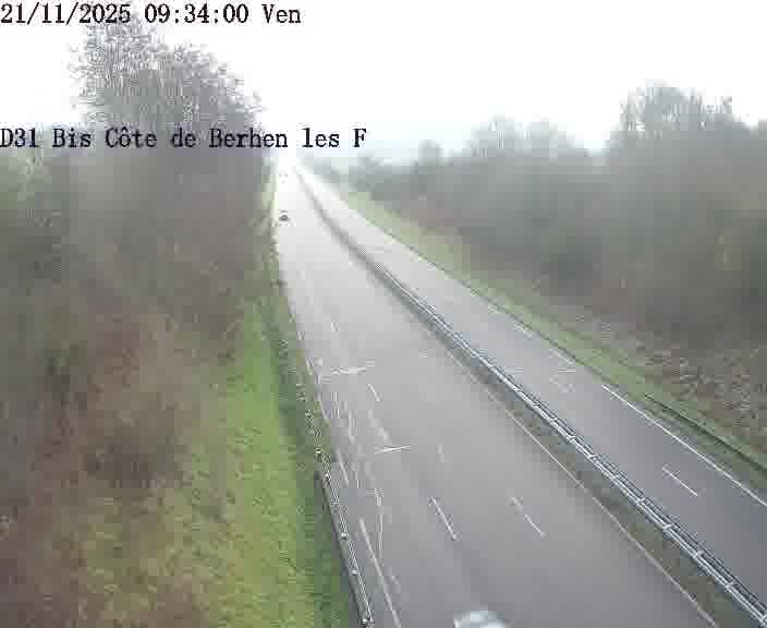 Webcam de surveillance sur D31bis (France) à Behren-lès-Forbach, cadrée vers Sarreguemines, proposant une information routière utile aux déplacements quotidiens.