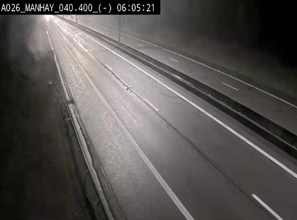 Webcam autoroute A26/E25 à hauteur de Manhay, après la jonction avec la N651 en direction de Liège - BK 40.4
