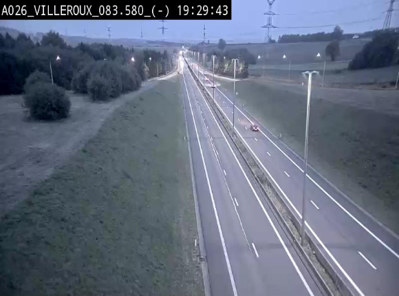 Webcam autoroute A26/E25 à hauteur de Vaux-sur-Sûre, à la jonction avec la N85 en direction de Liège - BK 83.6