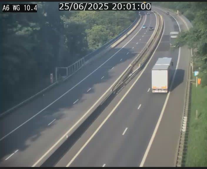 Traffic live webcam Luxembourg Mamer - A6 - BK 10.4 - direction Luxembourg/France/Allemagne