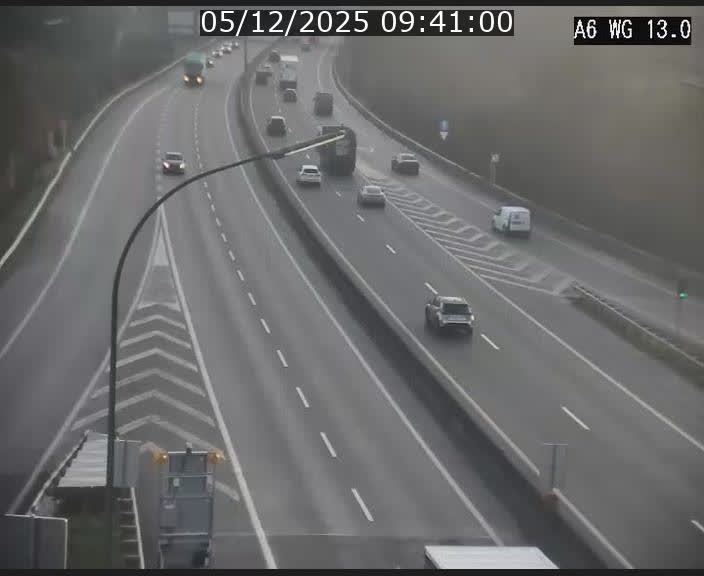 Traffic live webcam Luxembourg Mamer - A6 - BK 13 - direction Luxembourg/France/Allemagne