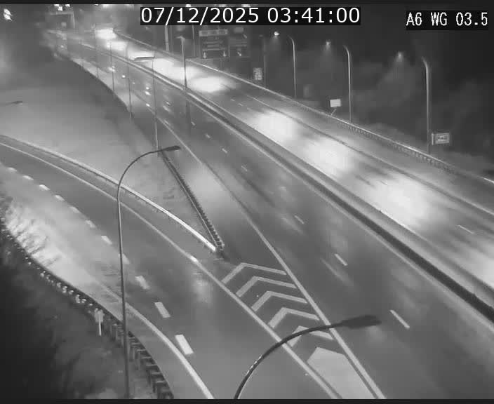 Traffic live webcam Luxembourg - Croix de Cessange - A6 - BK 3.5 - direction France/Allemagne