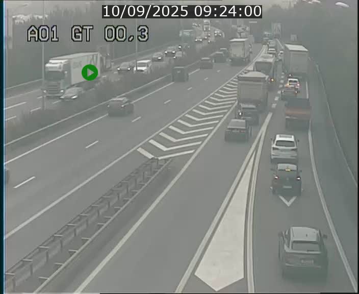 Traffic live webcam Luxembourg Croix de Gasperich - A1 direction Kirchberg - BK 0.3