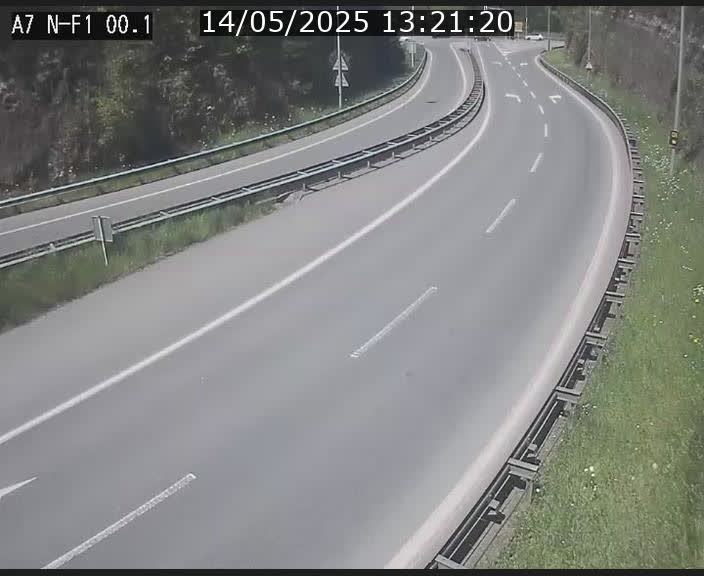 Webcam autoroute Luxembourg A7 située dans la sortie 1 Waldhof, vers la N11, avant le Tunnel Stafelter