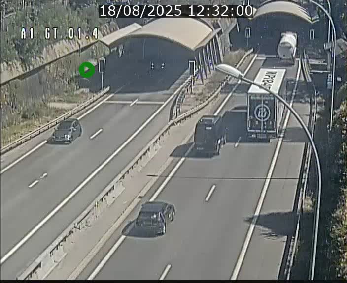 Traffic live webcam Luxembourg Hesperange - A1 direction Kirchberg - BK 1.4