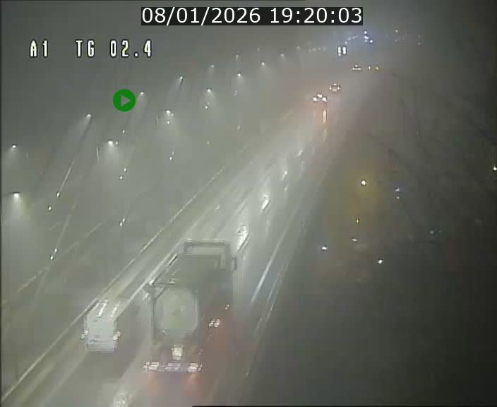 Traffic live webcam Luxembourg Sandweiler - A1 direction Luxembourg-ville - BK 2.4