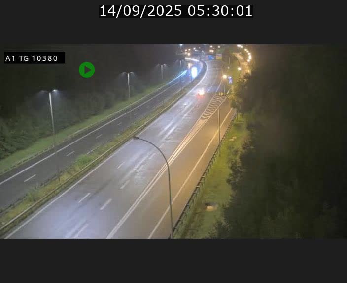 Traffic live webcam Luxembourg Senningerberg - A1 direction Luxembourg Kirchberg - BK 10.3