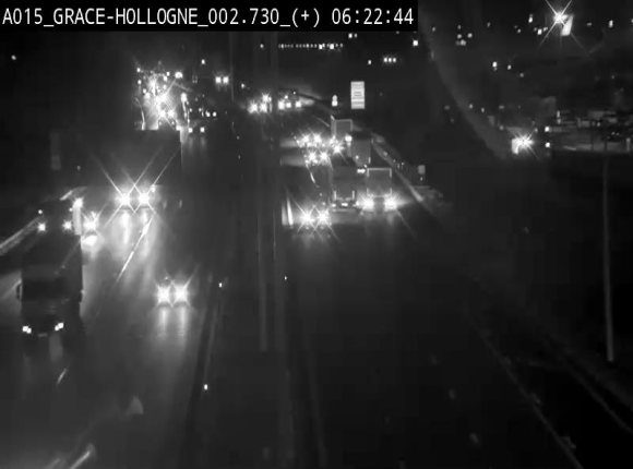 Webcam E42/A15 à Grâce-Hollogne, à proximité de la jonction avec l'A604. Vue orientée vers Namur