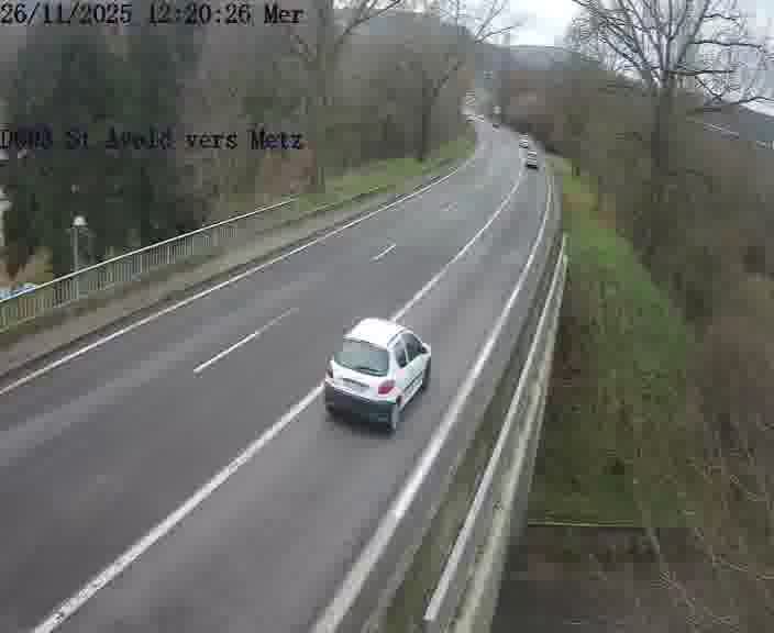 Clone of Webcam sur la D603 située à proximité de Saint-Avold. Vue orientée vers Metz
