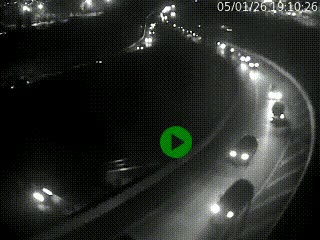 Caméra autoroute à la jonction entre l'A7 et la D301 (Boulevard urbain Sud de Lyon) à Feyzin, au sud de Lyon. Vue orientée vers Mions