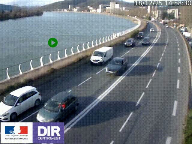 Webcam sur le quai Parjot à Vienne, aux Portes de Lyon, sur la Nationale 7, à la jonction avec le boulevard du Rhône-nord (D1407), caméra orientée vers Lyon