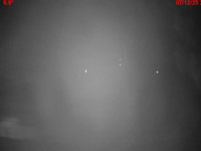 Webcam en haut du col du Ballon d'Alsace sur la D465 à 1075 mètres d'altitude dans les Vosges