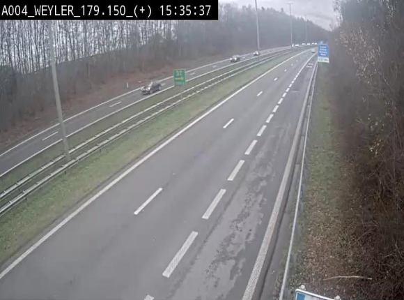 Webcam entre la sortie Arlon et la sortie Weyler sur l'E411. Vue orientée vers Luxembourg