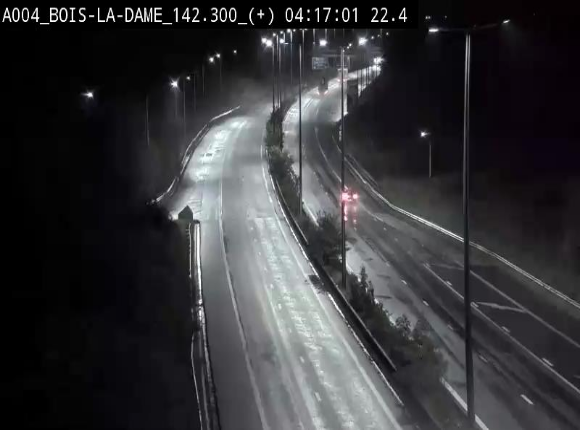 Webcam située entre la sortie 29 Neufchâteau et la jonction avec l'E25 en direction de Liège et Luxembourg