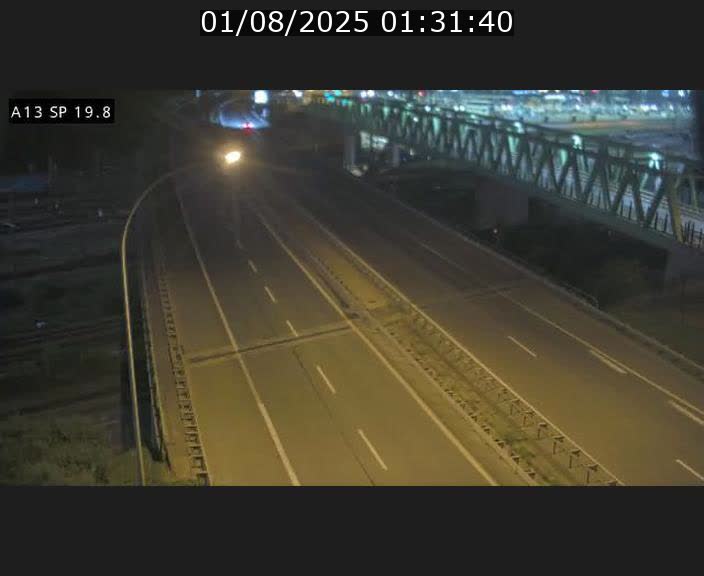 Traffic live webcam Luxembourg Croix de Bettembourg - A13 direction Esch-sur-Alzette - BK 19.8